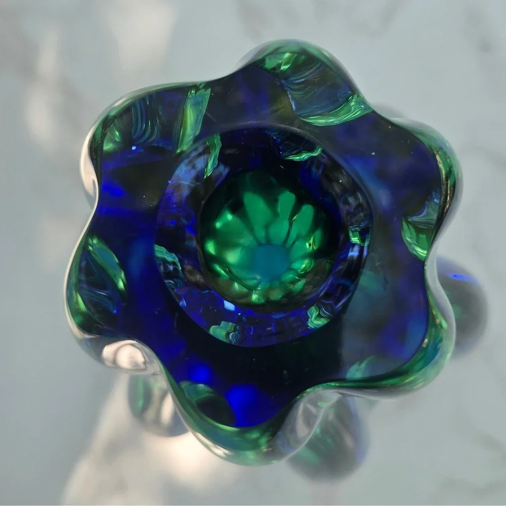 Royal Gallery Poland Art Glass Vase Blue Green Pulled Rim 1999 Federated 10 inch